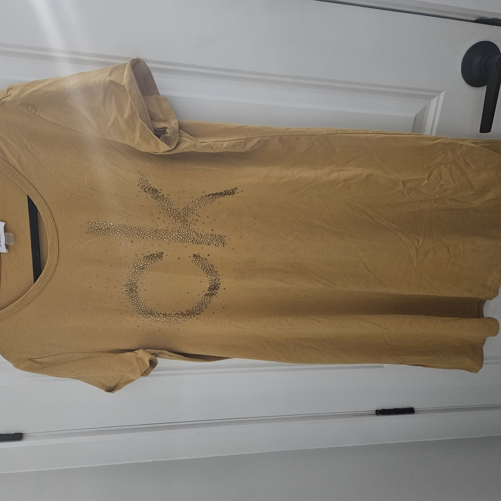 Gold Graphic T-Shirt